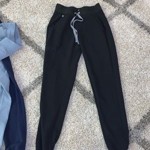 XS/T black jogger pants